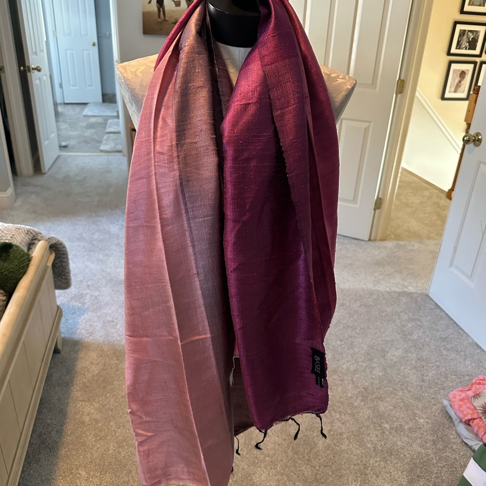 Elegant Purple and Pink Scarf